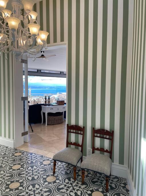 The Upper Deck Penthouse Plettenberg Bay Esterno foto